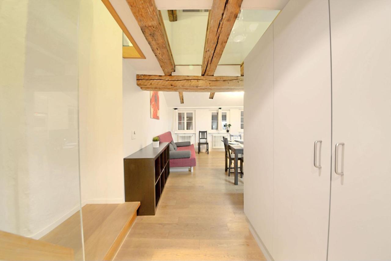 Hitrental Schmidgasse - Apartments Zurich Bagian luar foto