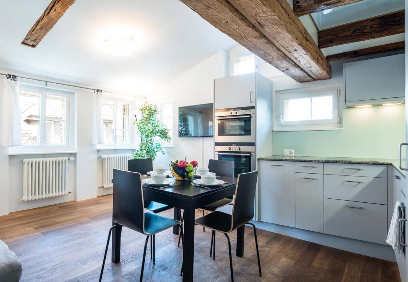 Hitrental Schmidgasse - Apartments Zurich Bagian luar foto